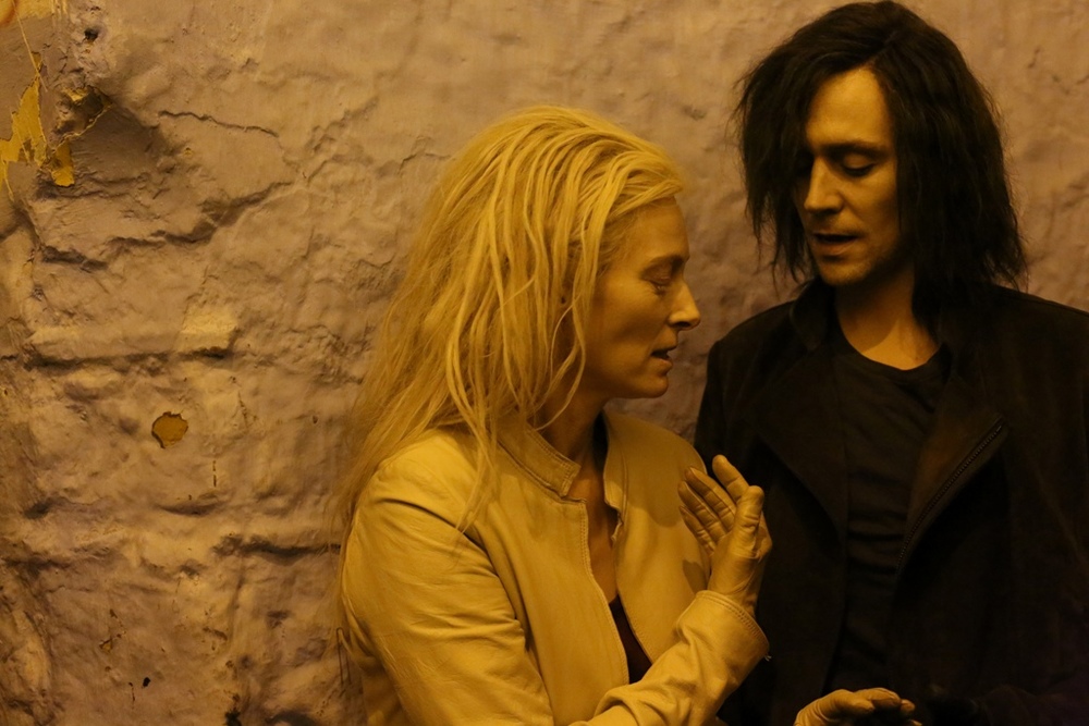 فیلم «فقط عاشق ها زنده می‌مانند»(only lovers left alive) با بازی تام هیدلستون و تیلدا سوئینتن